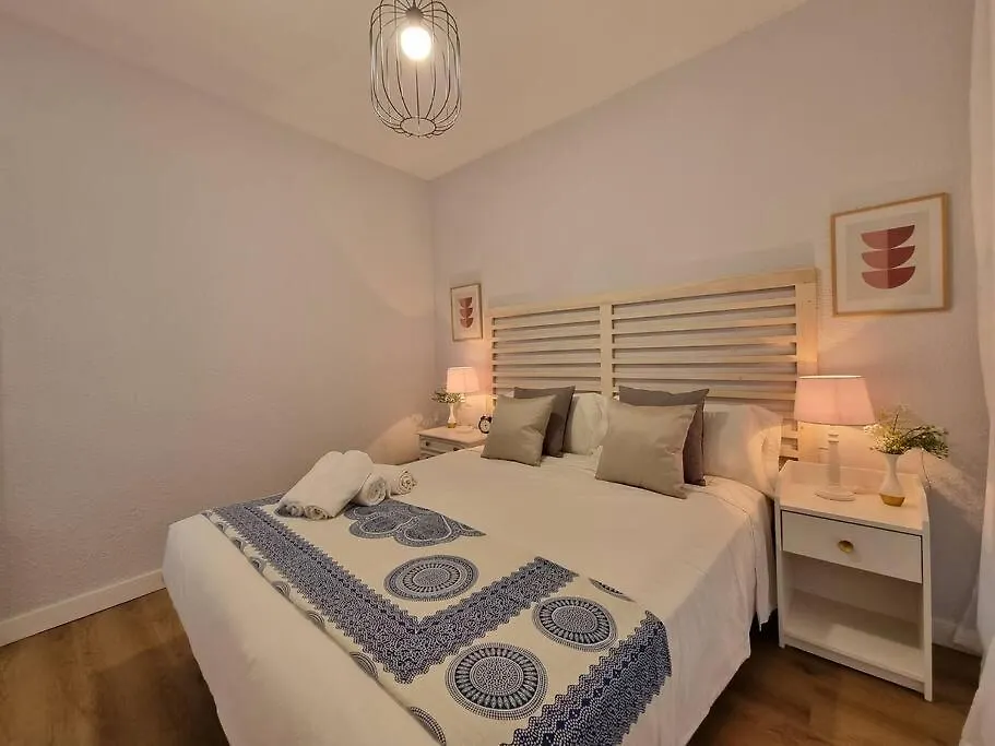 Aguadulce, Apto Santa Monica 2 Hab Con Terraza, Aire, Wifi, A 5 Min De La Playa Aguadulce  Apartamento