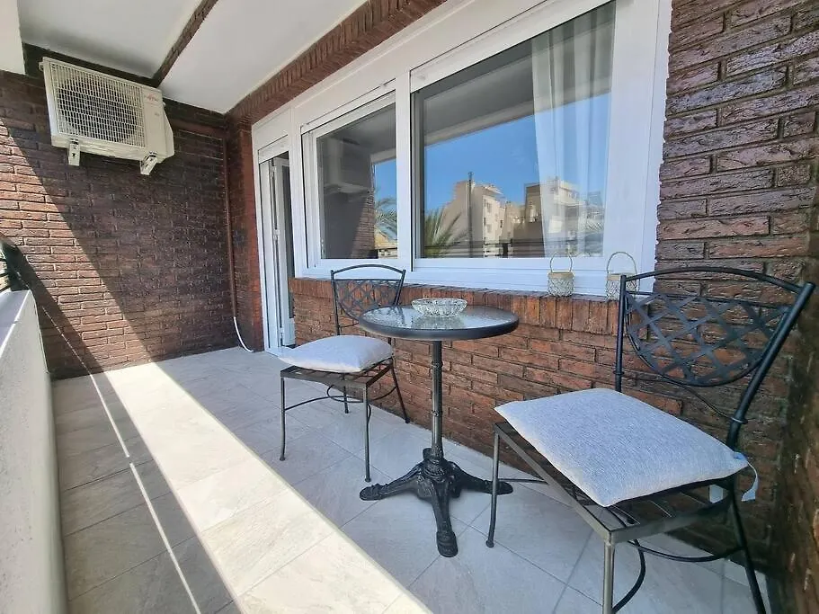 Apartamento Aguadulce, Apto Santa Monica 2 Hab Con Terraza, Aire, Wifi, A 5 Min De La Playa Aguadulce