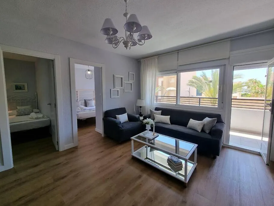 Aguadulce, Apto Santa Monica 2 Hab Con Terraza, Aire, Wifi, A 5 Min De La Playa Aguadulce