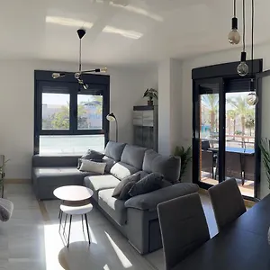  Apartamento En Roquetas De Mar.